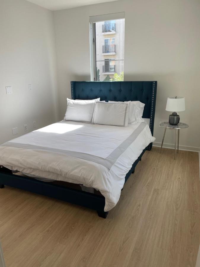 Las Palmas - Modern, Stylish, Spacious, Secure & Tranquil Condo With 2 Master Suite Bedrooms - Wlk To Sm Pier Los Angeles Buitenkant foto